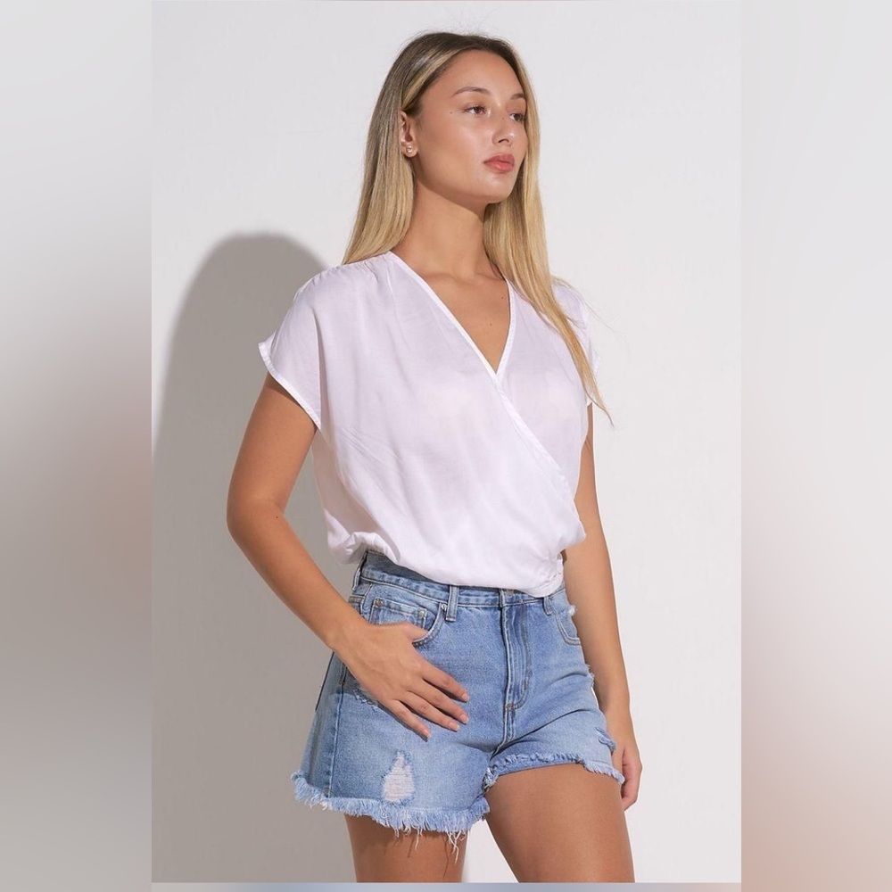 Elan White V-Neck Blouse